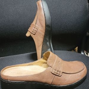 Easy Spirit Esdader Leather Shoes - Size 8